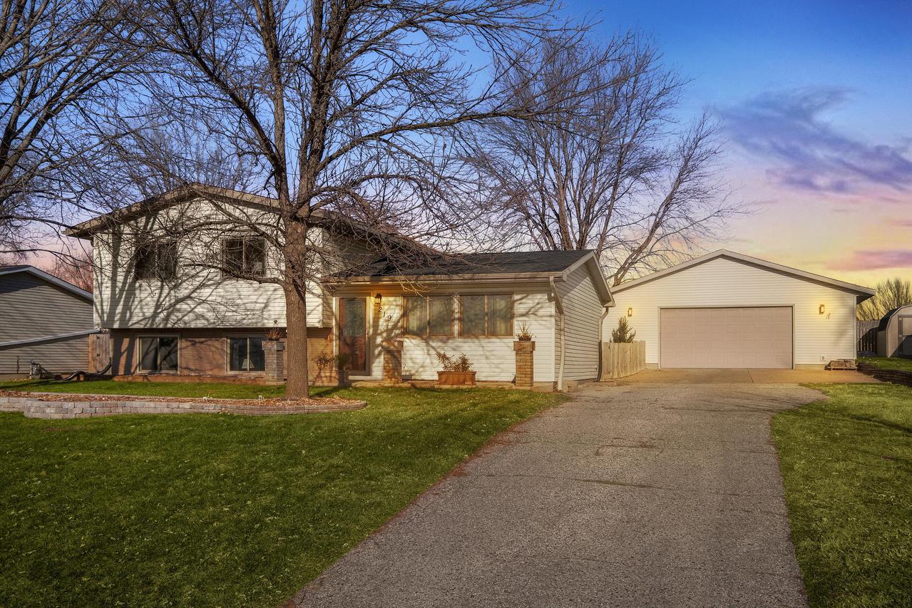 219 Neitzel Dr., Holmen, WI 54636