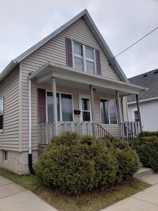 1817 14th St., Two Rivers, WI 54241