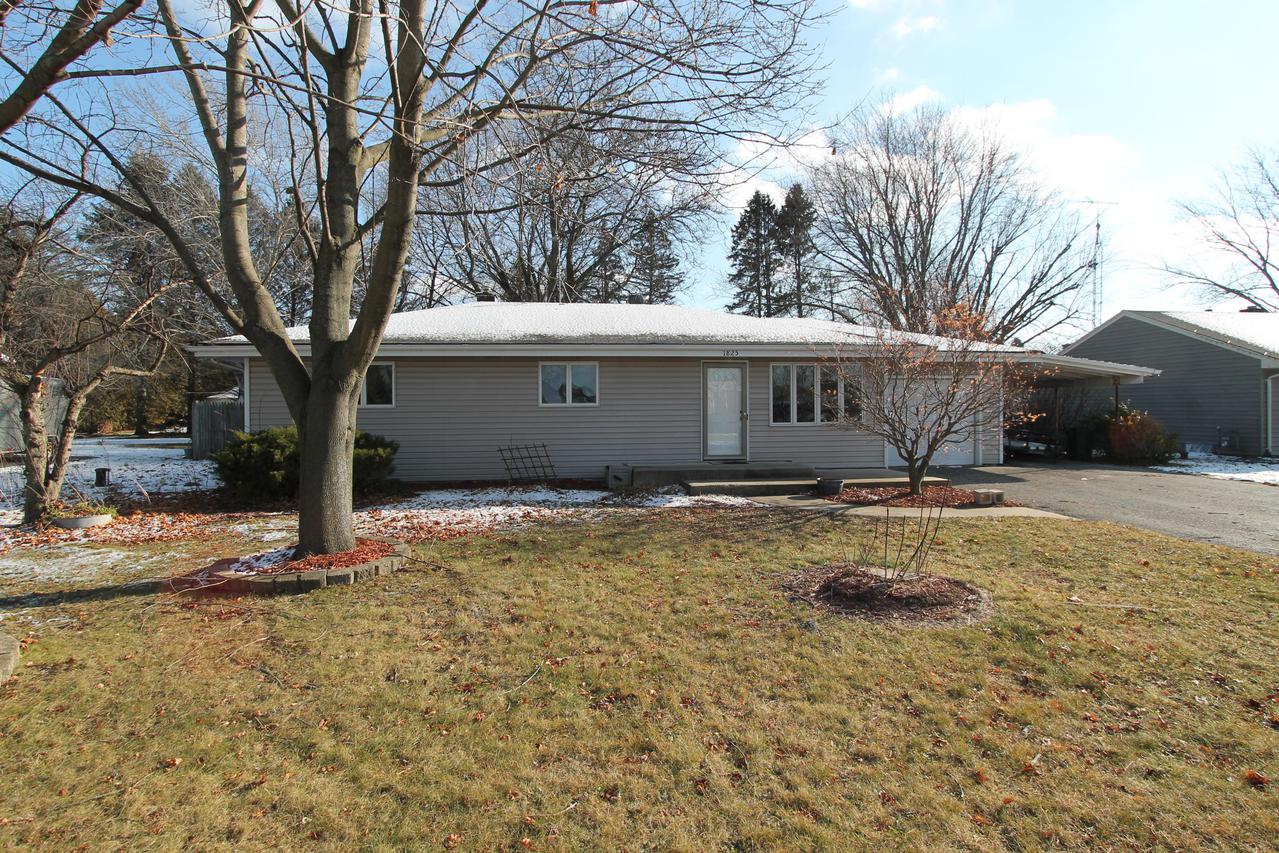 1825 S. Browns Lake Dr., Burlington, WI 53105