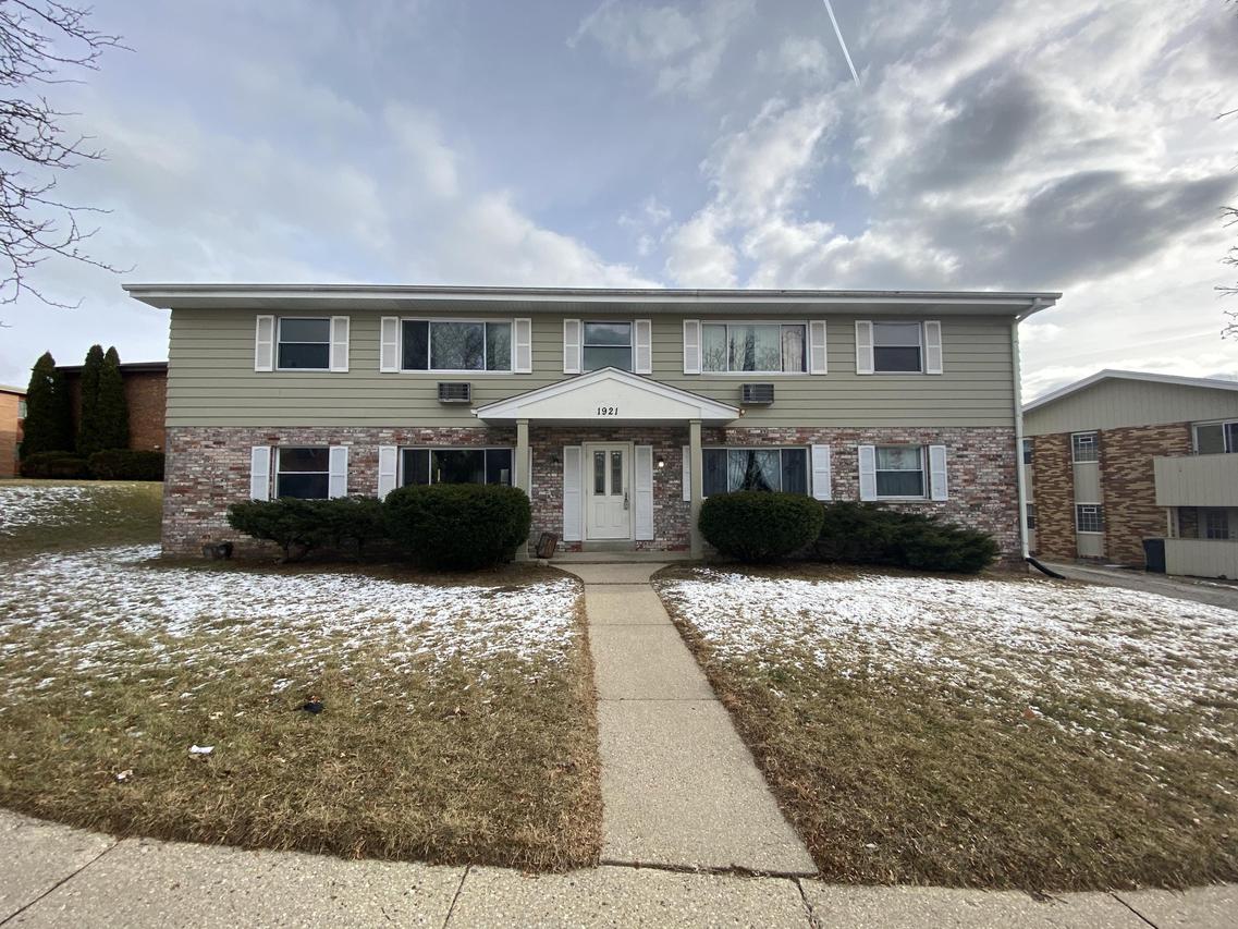 1921 Madera St., Waukesha, WI 53189