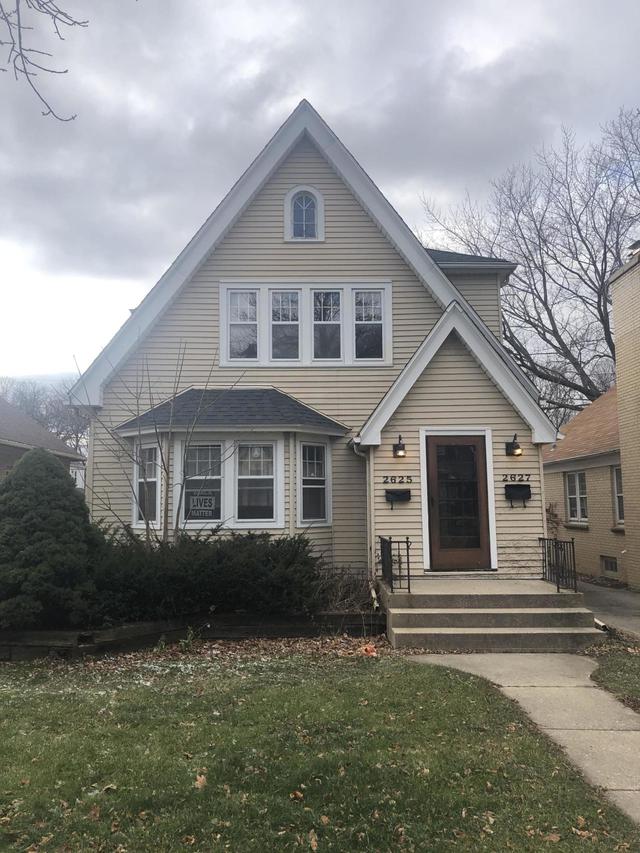 2625 N 68 #2627, Wauwatosa, WI 53213