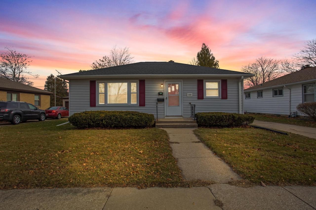 2301 Summit Ave., Racine, WI 53404