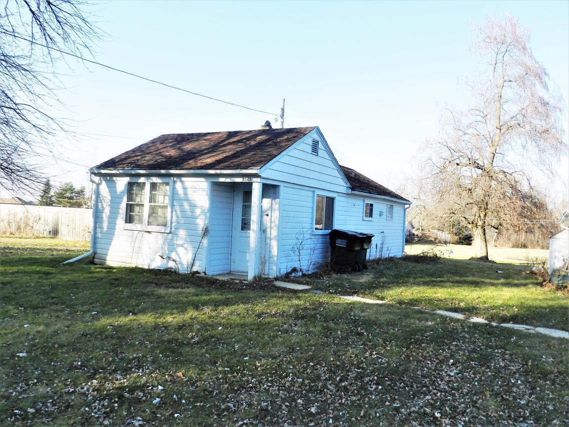 6126 Bel Mar Ave., Caledonia, WI 53402