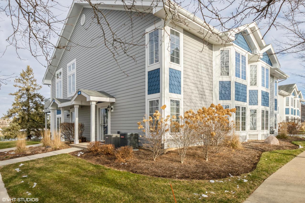 548 N Geneva National Ave., Geneva, WI 53147