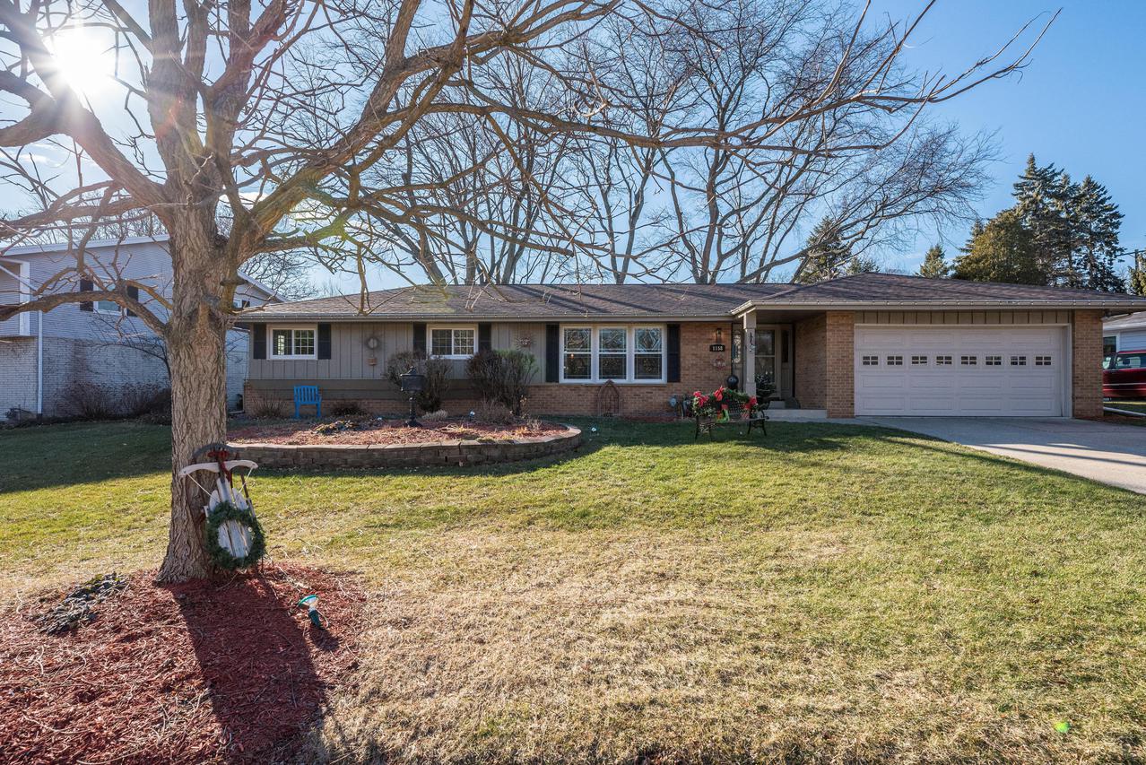 1158 N Osborne Blvd, Racine, WI 53405