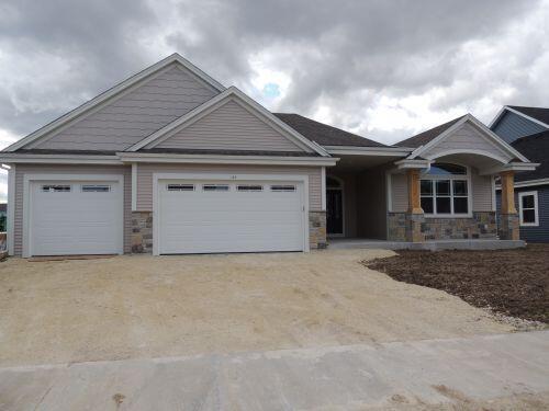 540 Edgewater Dr., West Bend, WI 53095