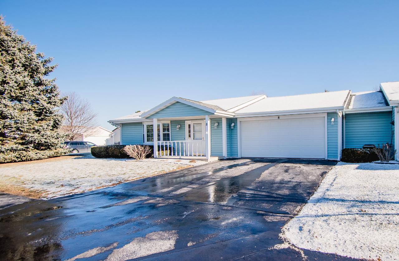 409 E 3rd Ave. #8, Elkhorn, WI 53512