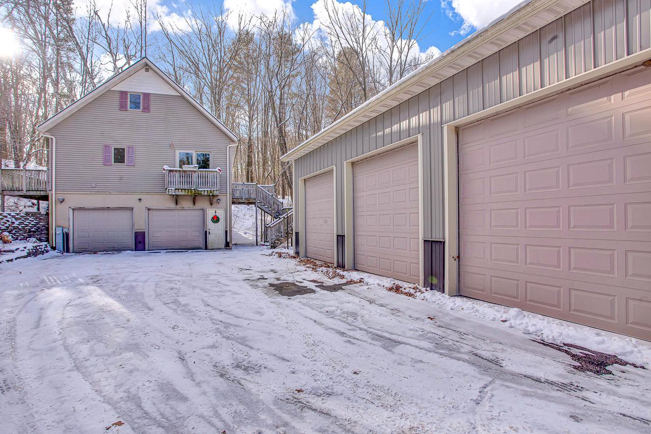 17018 Lax Chapel Rd., Schleswig, WI 53042