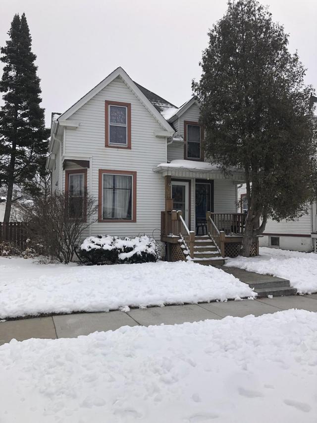 1421 Thurston Ave, Racine, WI 53405