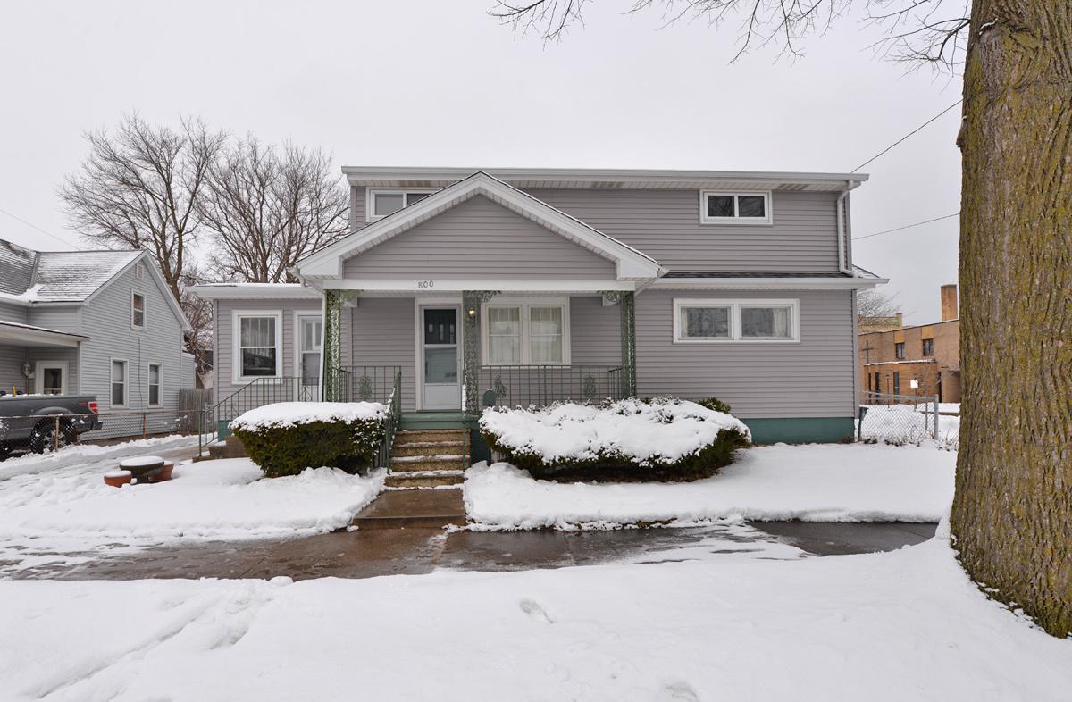 800 English St, Racine, WI 53402