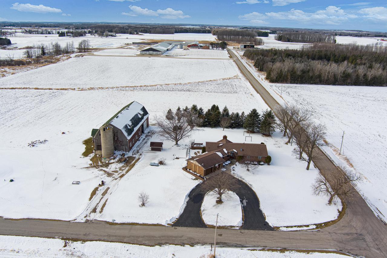 397 Half Mile Rd., Clay Banks, WI 54201