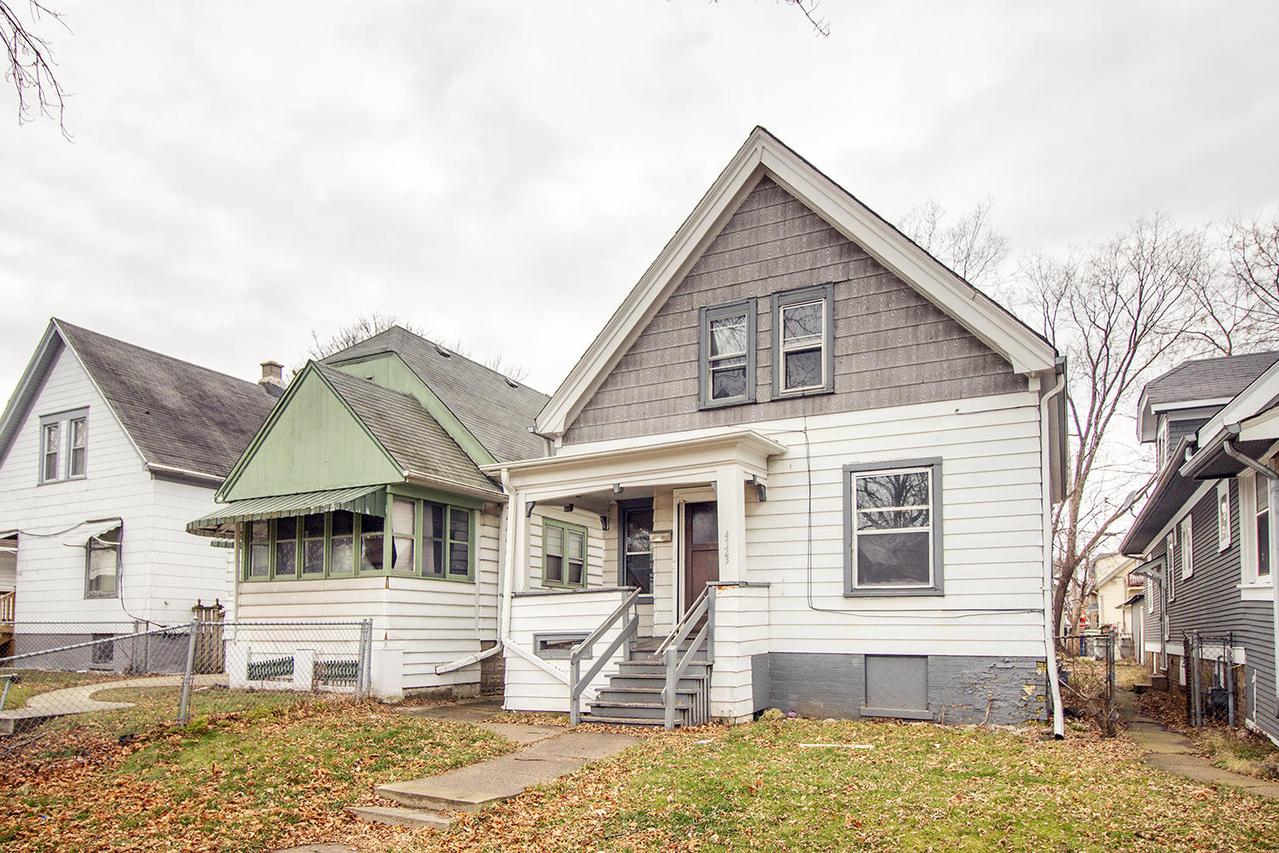 4723 N 29th St, Milwaukee, WI 53209