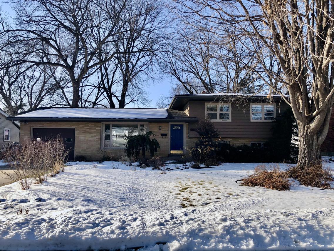 2612 30th St., La Crosse, WI 54601