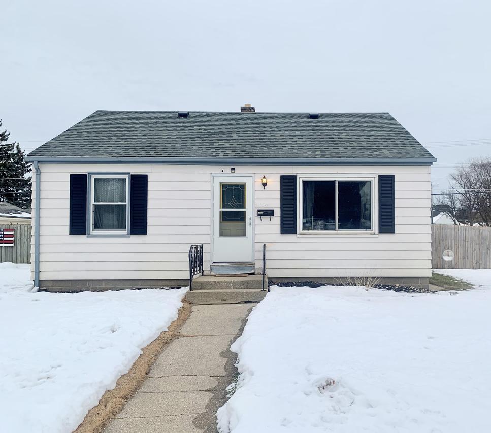 3401 3rd Ave., Racine, WI 53402