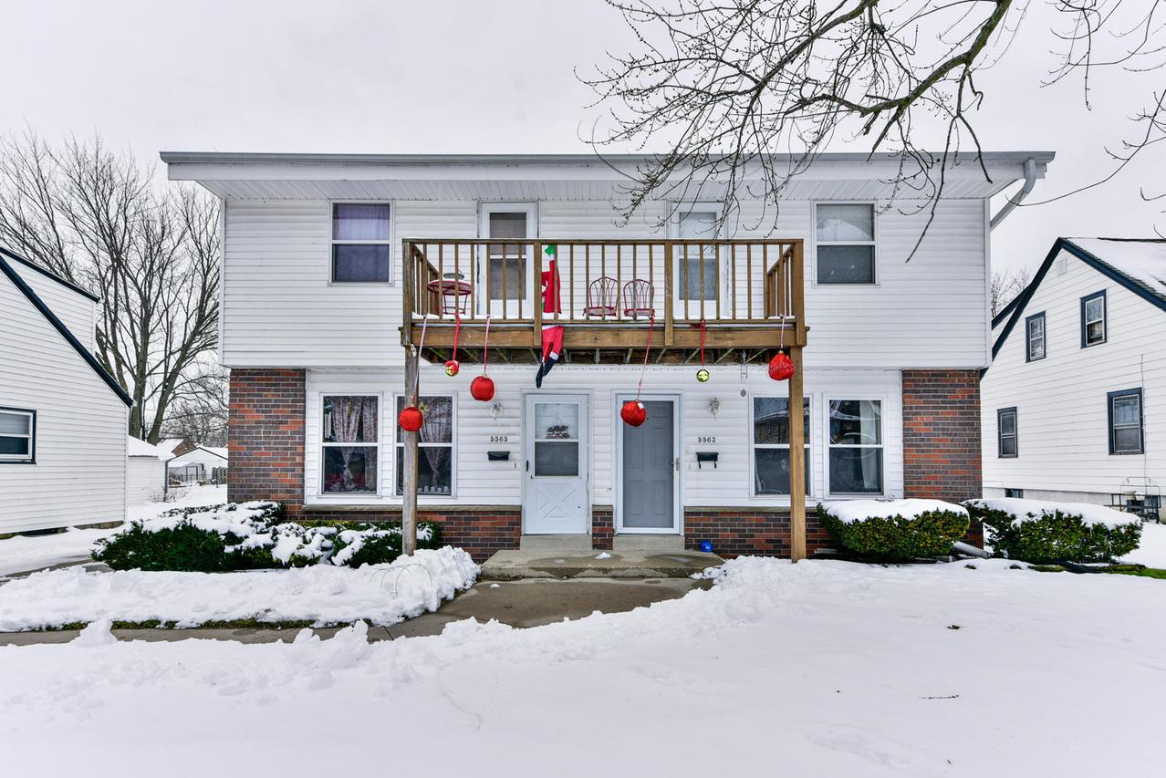 5563 S Disch Ave. #5565, Cudahy, WI 53110