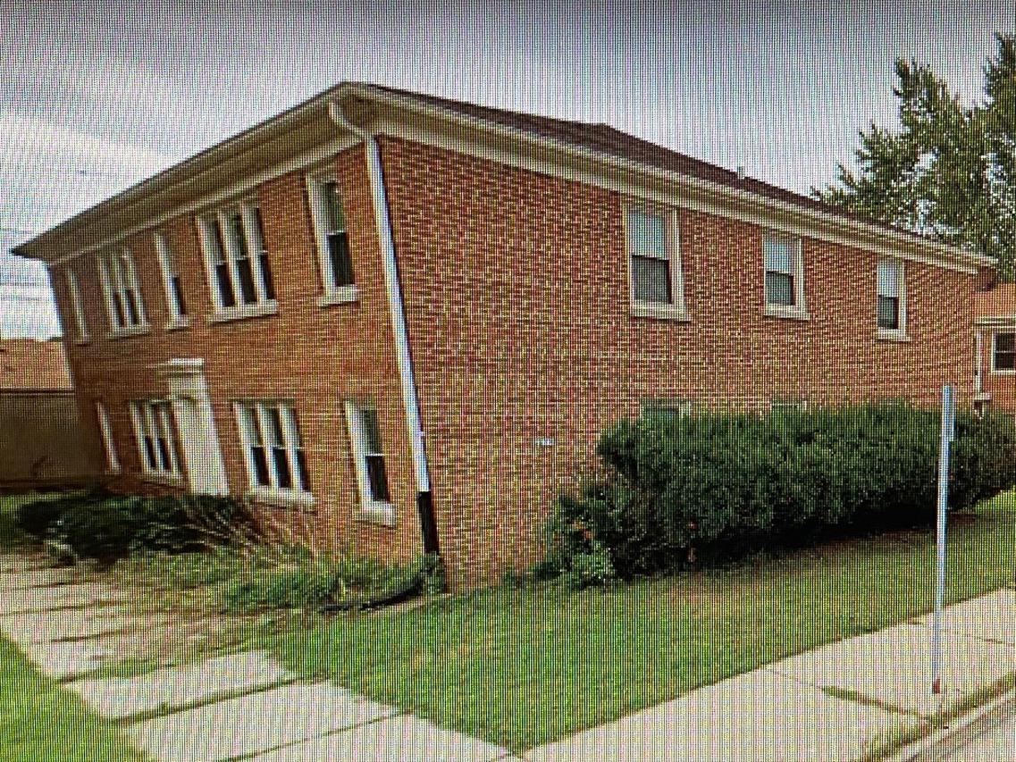 6615 W Center St., Wauwatosa, WI 53210