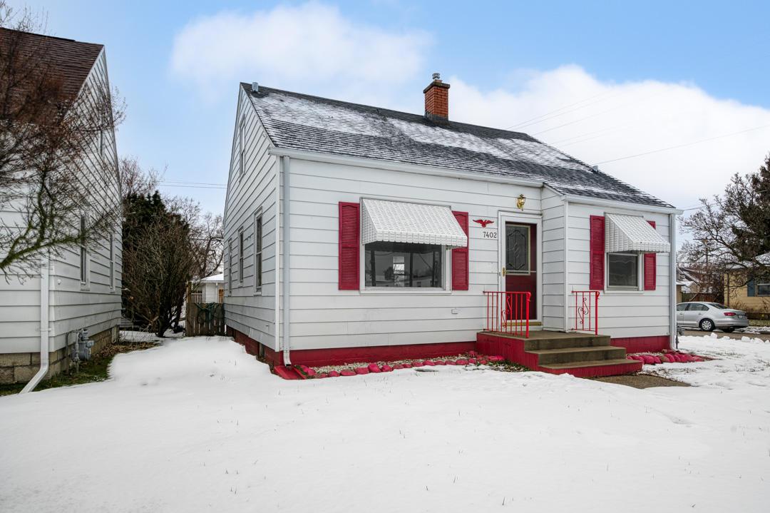 7402 30th Ave., Kenosha, WI 53142