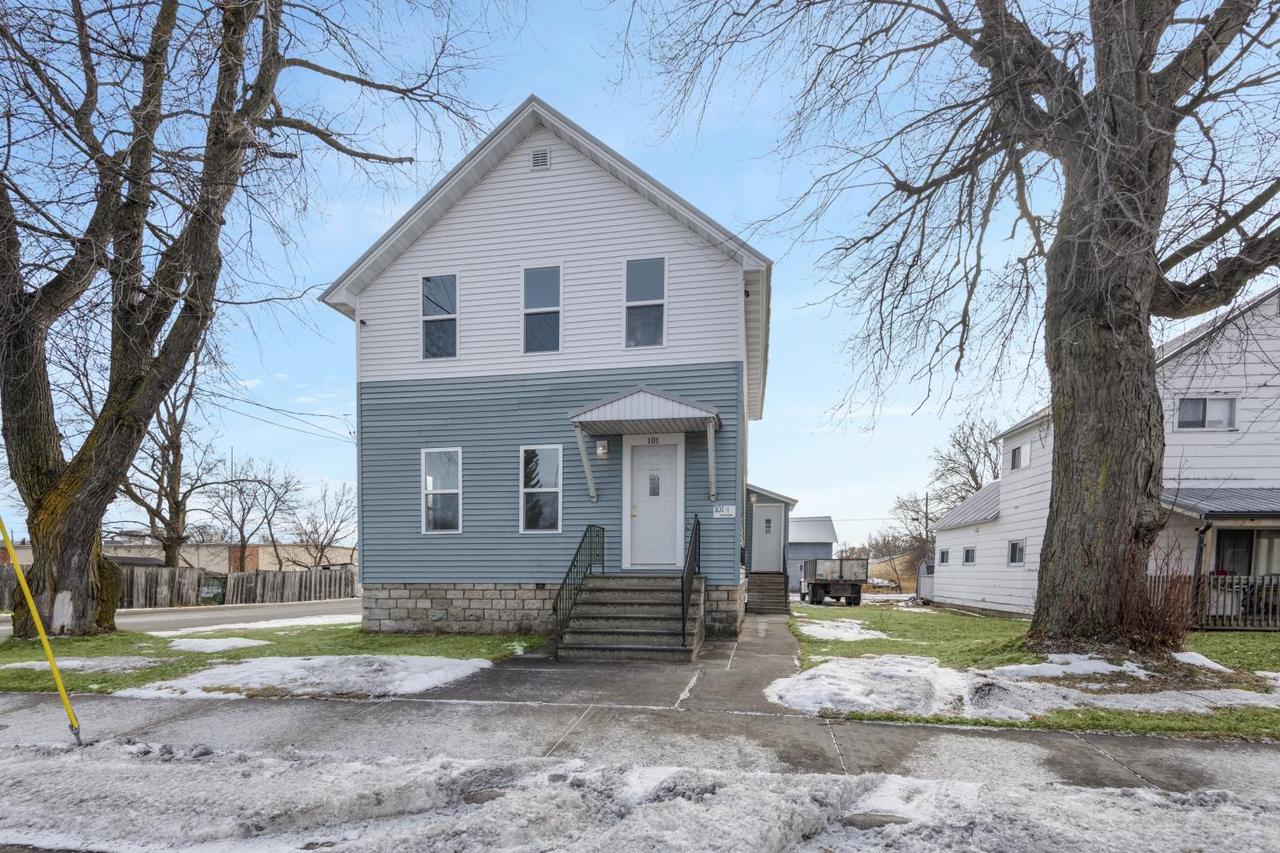 101 E. Hosmer St., Marinette, WI 54143
