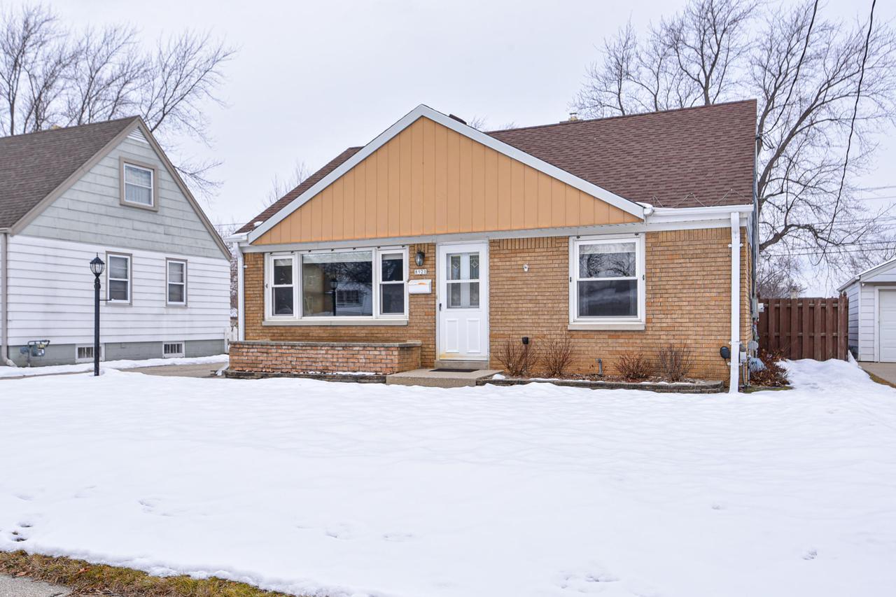 8920 W Morgan Ave. #Ave, Milwaukee, WI 53228