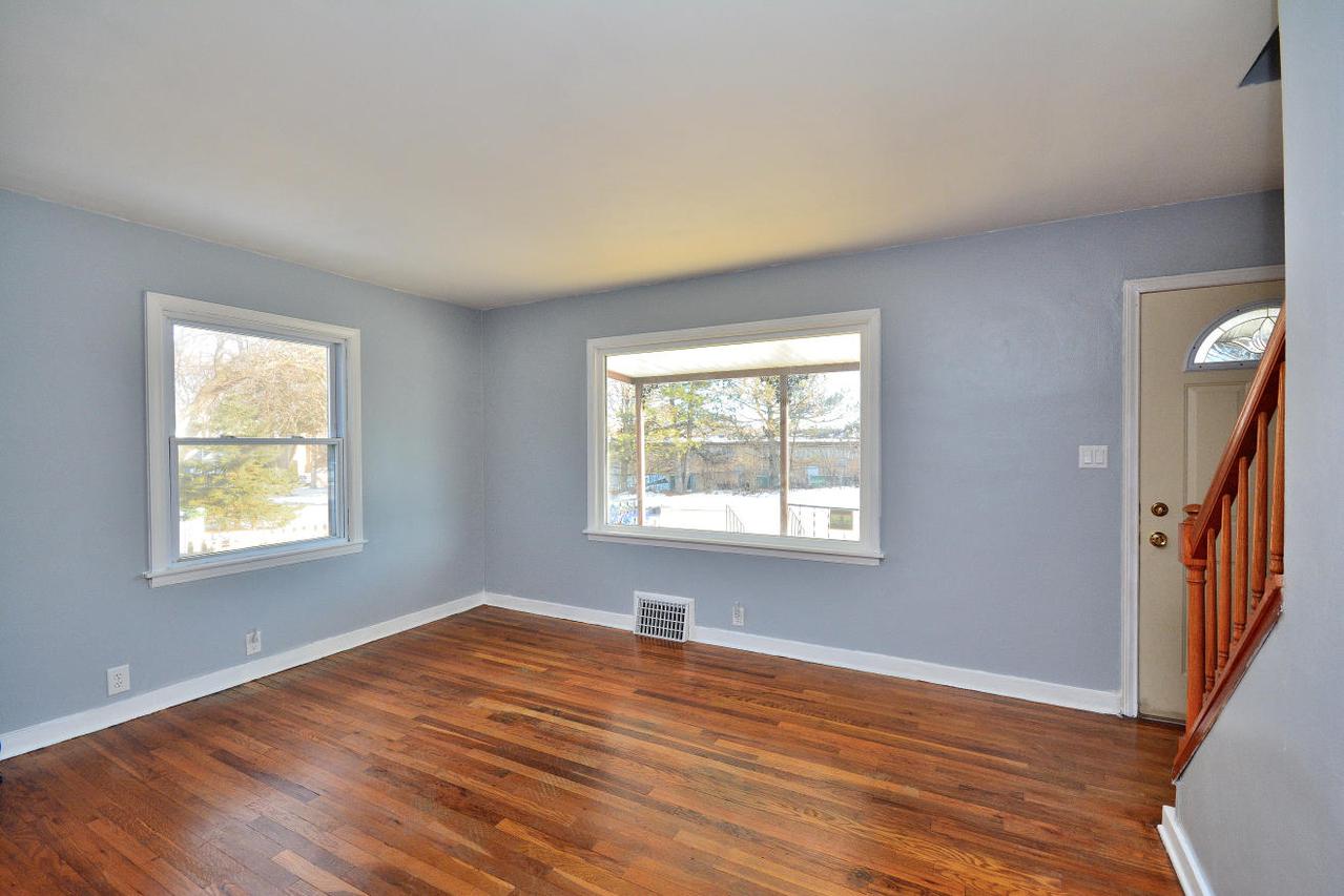 11120 W Mequanigo Dr., Milwaukee, WI 53227