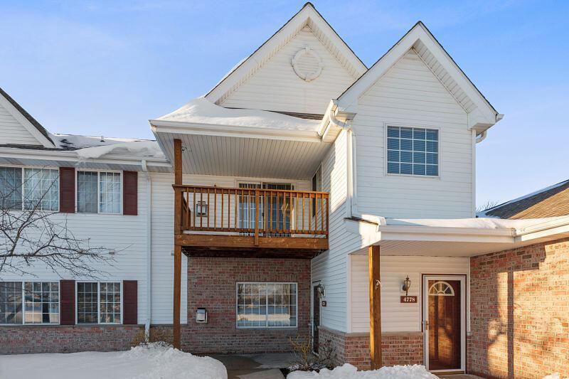 4776 S Forest Point Blvd., New Berlin, WI 53151