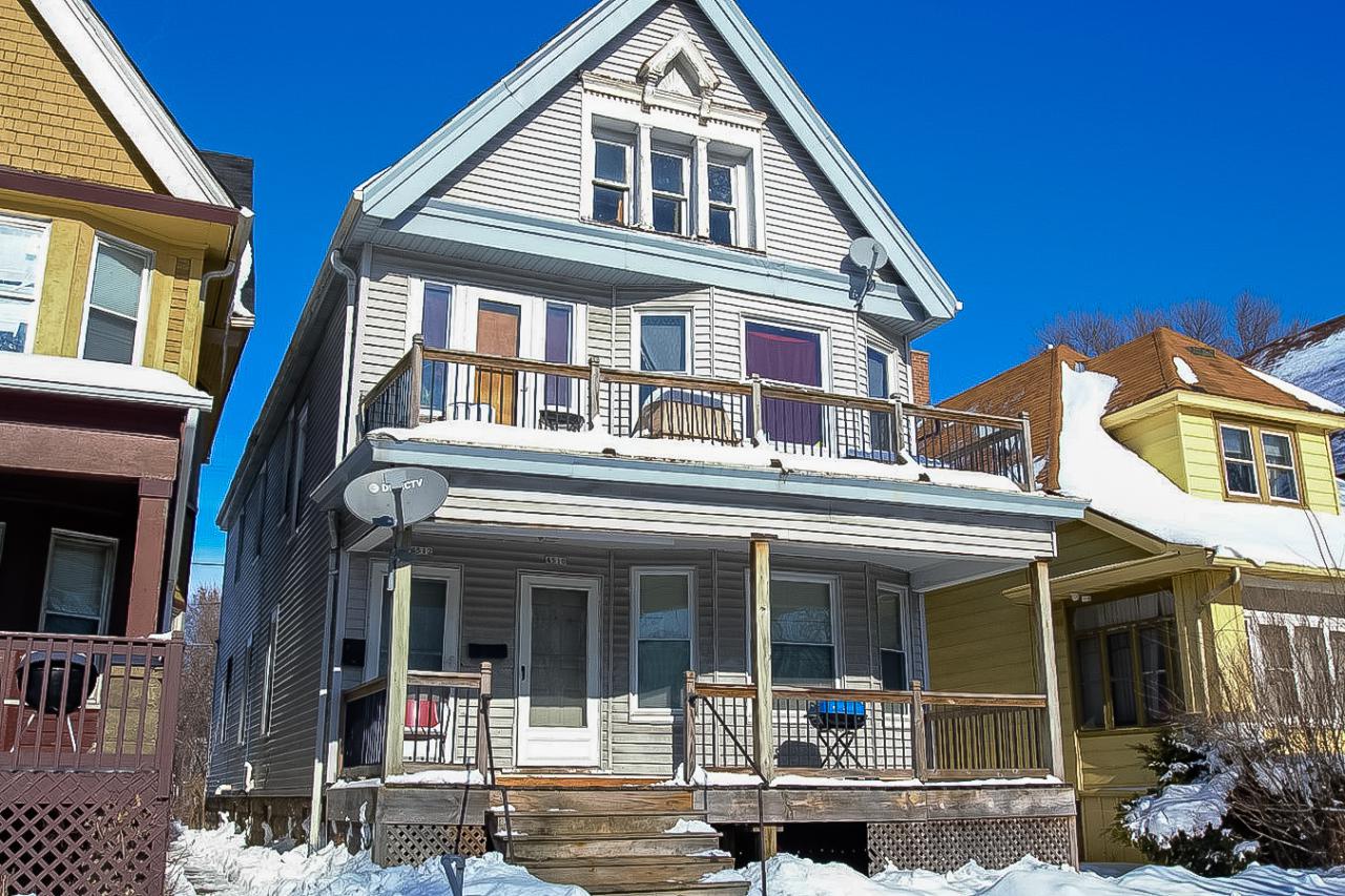 4510 W Lloyd St #4512, Milwaukee, WI 53208