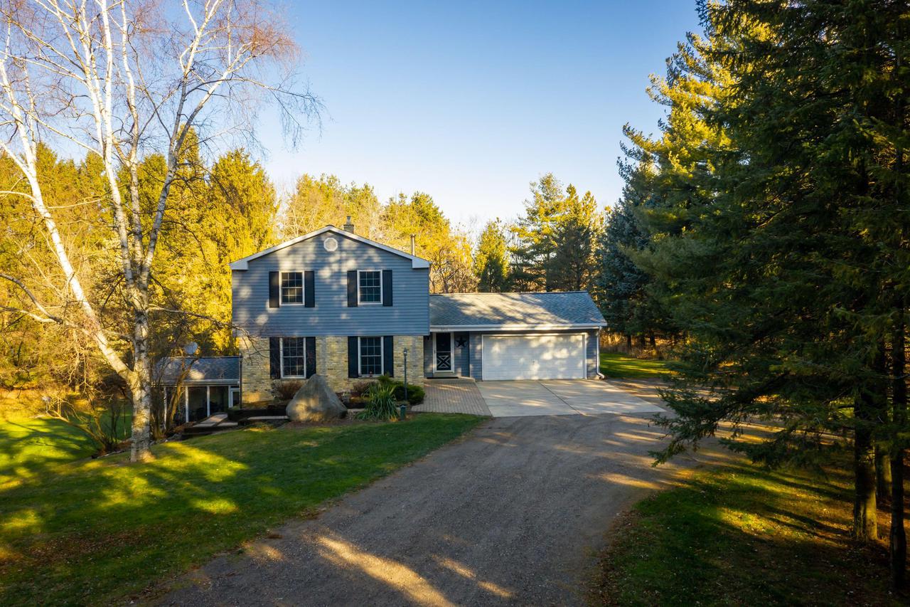 5906 Shannon Rd., Erin, WI 53027