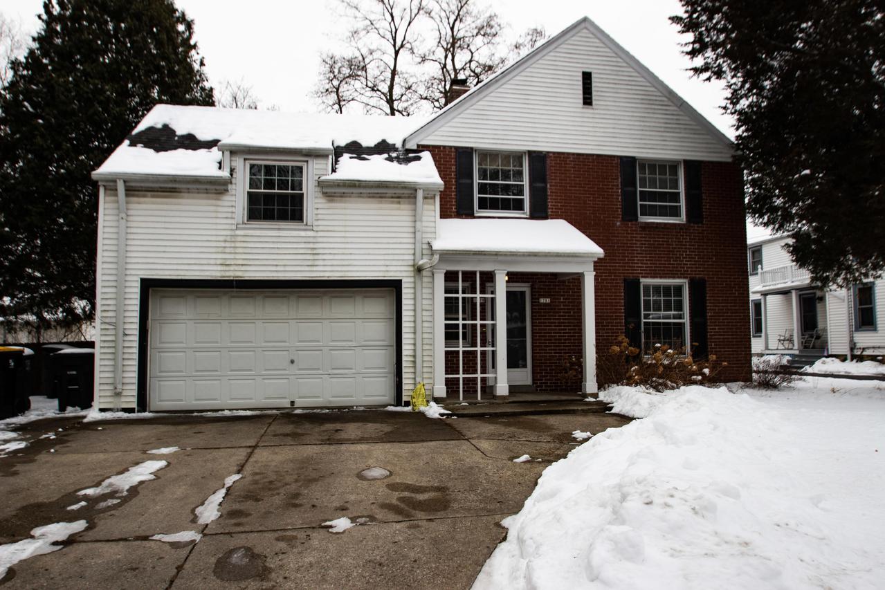 1779 Ludington Ave #1781, Wauwatosa, WI 53226