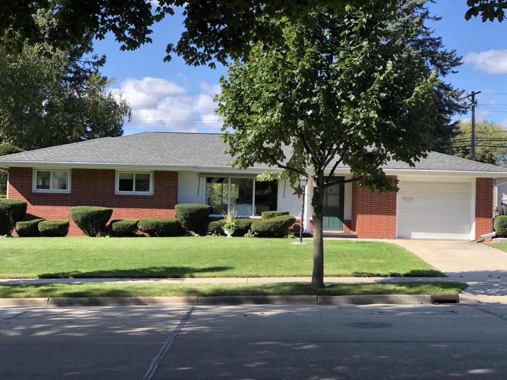726 Echo Ln., Racine, WI 53406