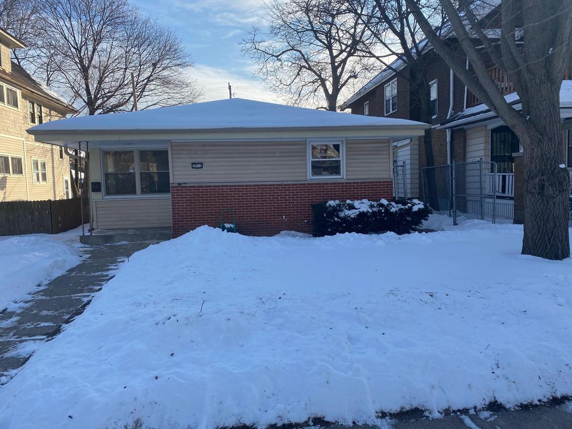 2812 N 44th St., Milwaukee, WI 53210