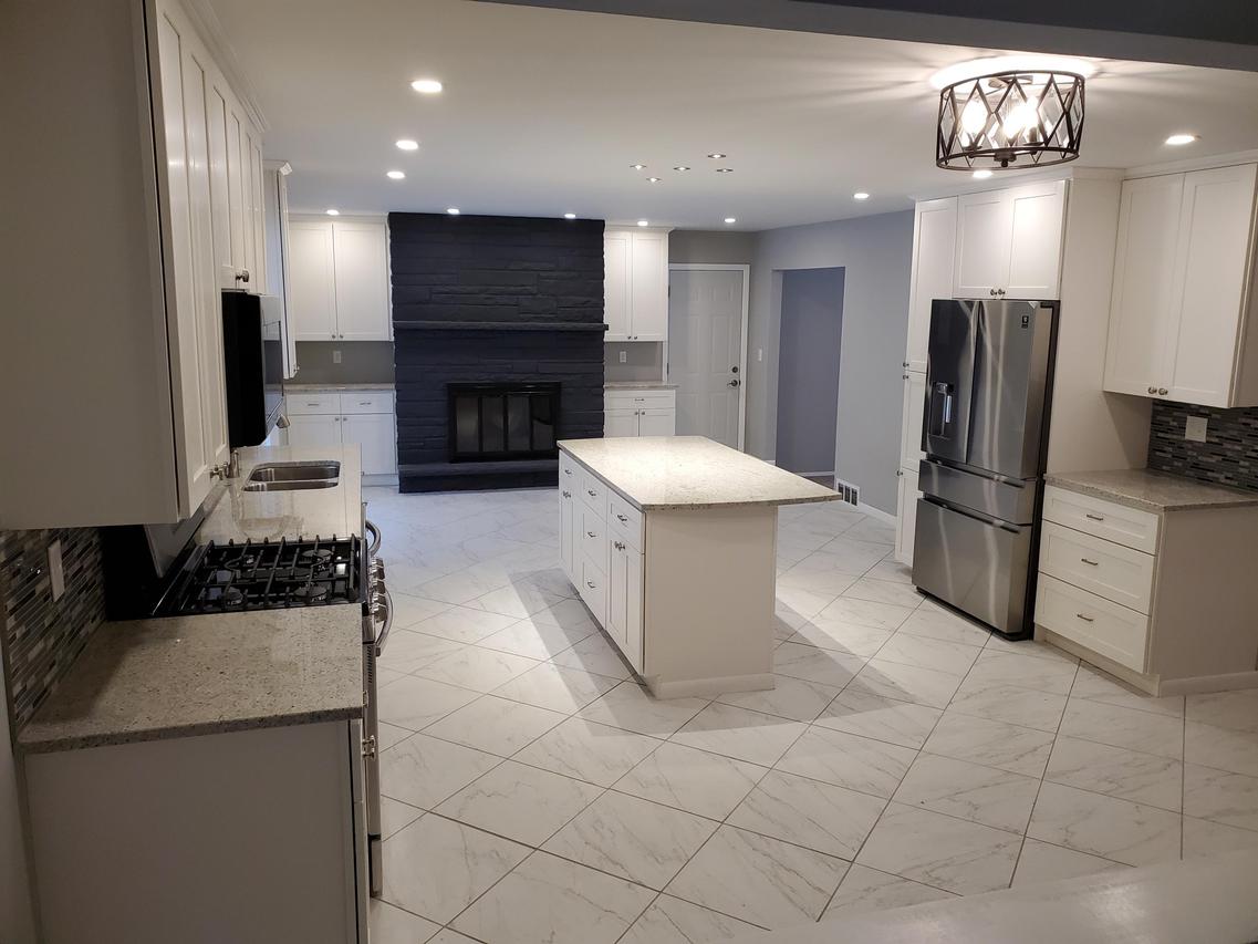 6731 Highway 31, Caledonia, WI 53402