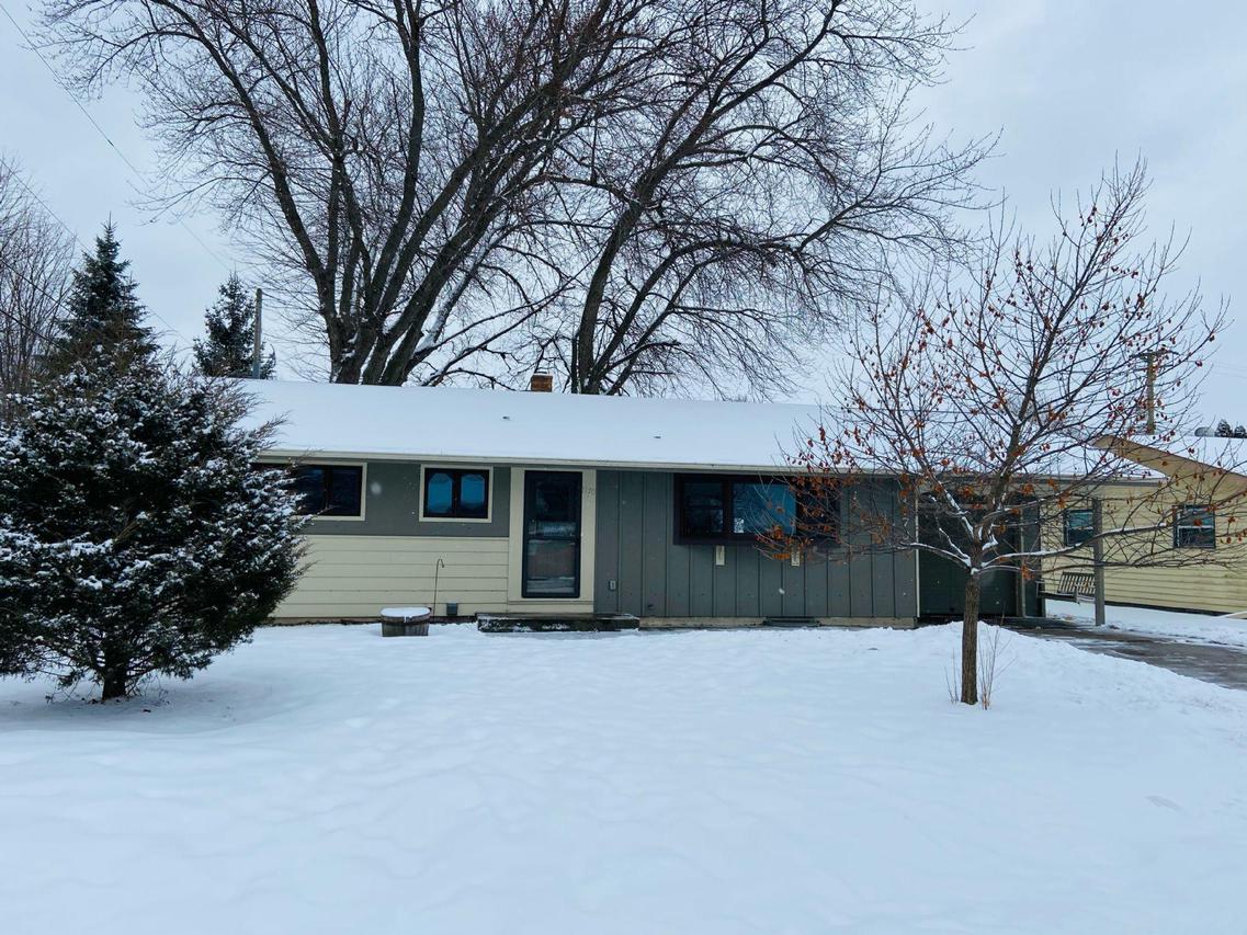 1170 Shorewood Dr., Shelby, WI 54601