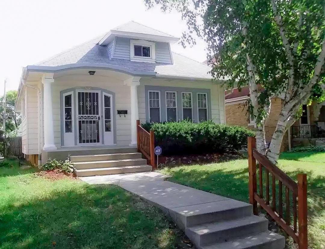 2830 N 55th St., Milwaukee, WI 53210