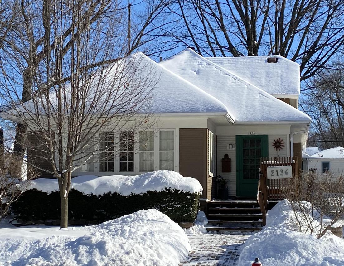 2136 N 73rd St., Wauwatosa, WI 53213