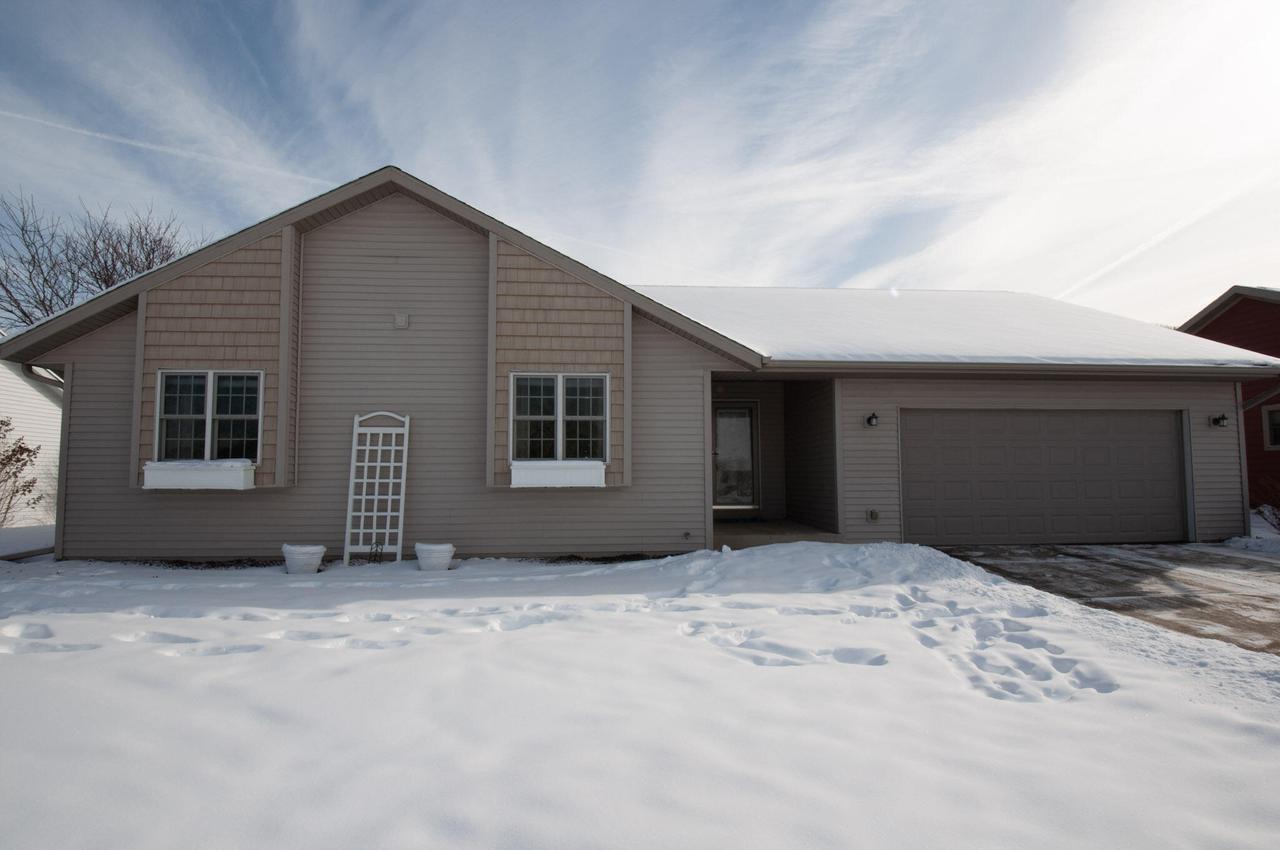 4125 Verchota St, La Crosse, WI 54601