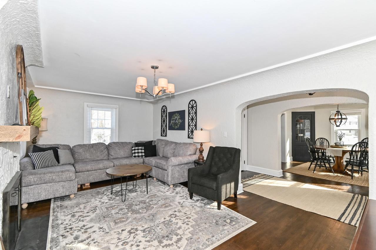 18440 Hoffman Ave., Brookfield, WI 53045