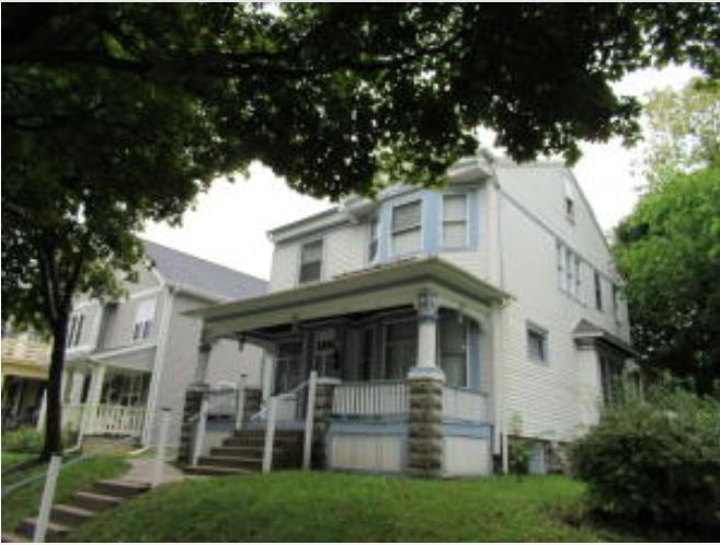 2204 N 41st St, Milwaukee, WI 53208