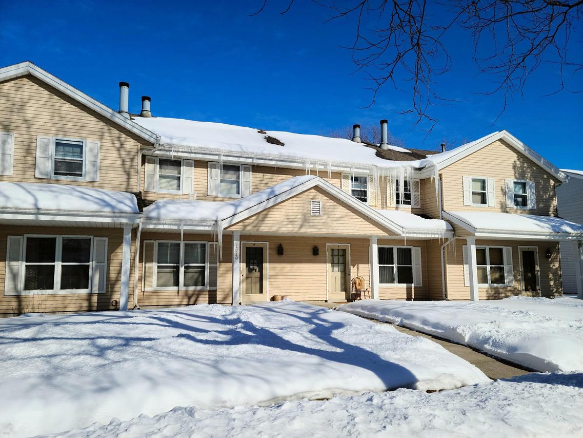 2020 Woodburn Rd. #C, Waukesha, WI 53188