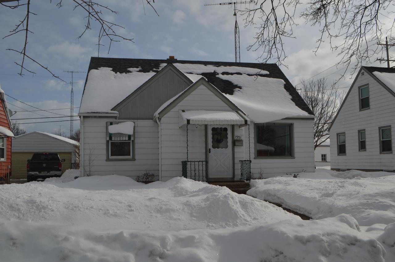 7951 23rd Ave., Kenosha, WI 53143