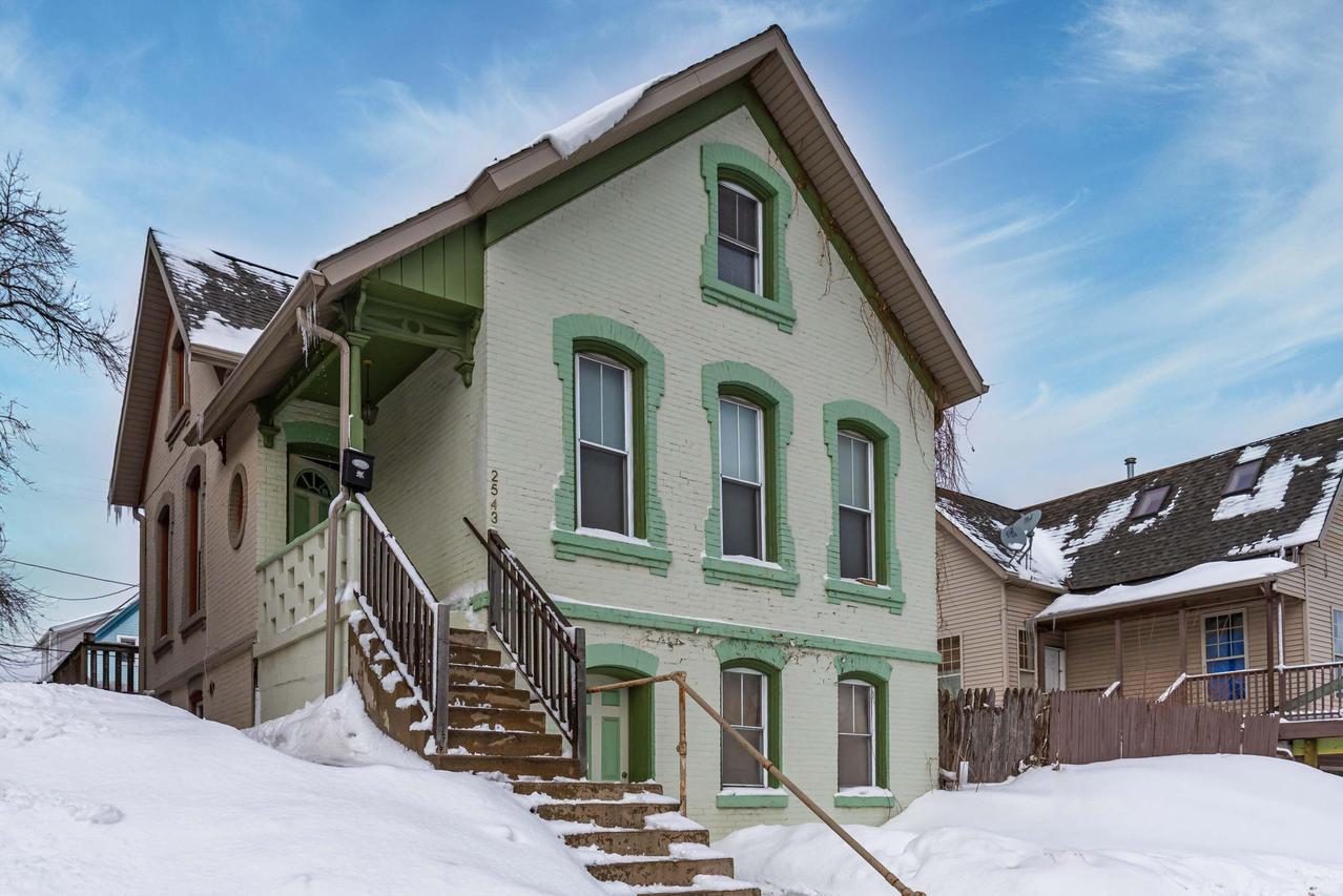 2543 N Holton St. #2545, Milwaukee, WI 53212