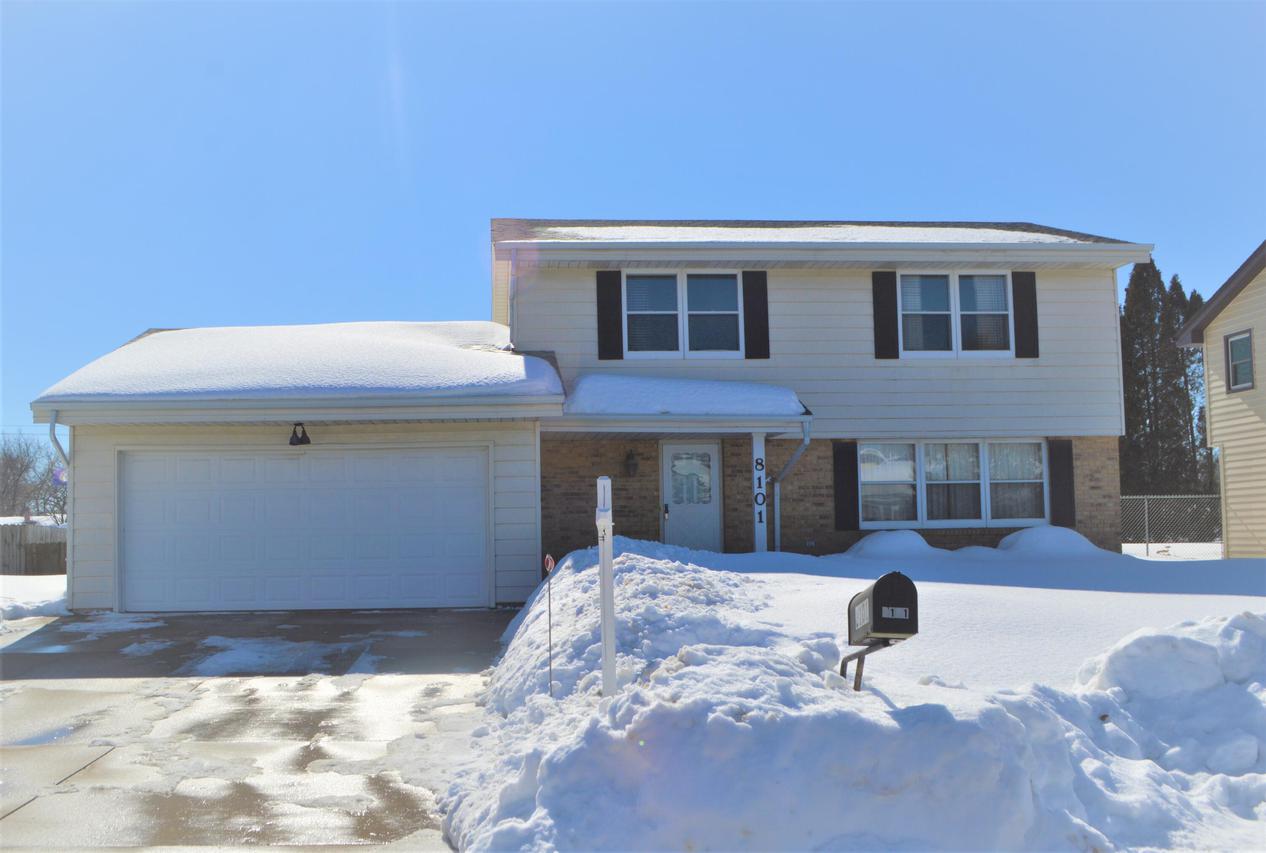8101 Crystal Dr., Mount Pleasant, WI 53406