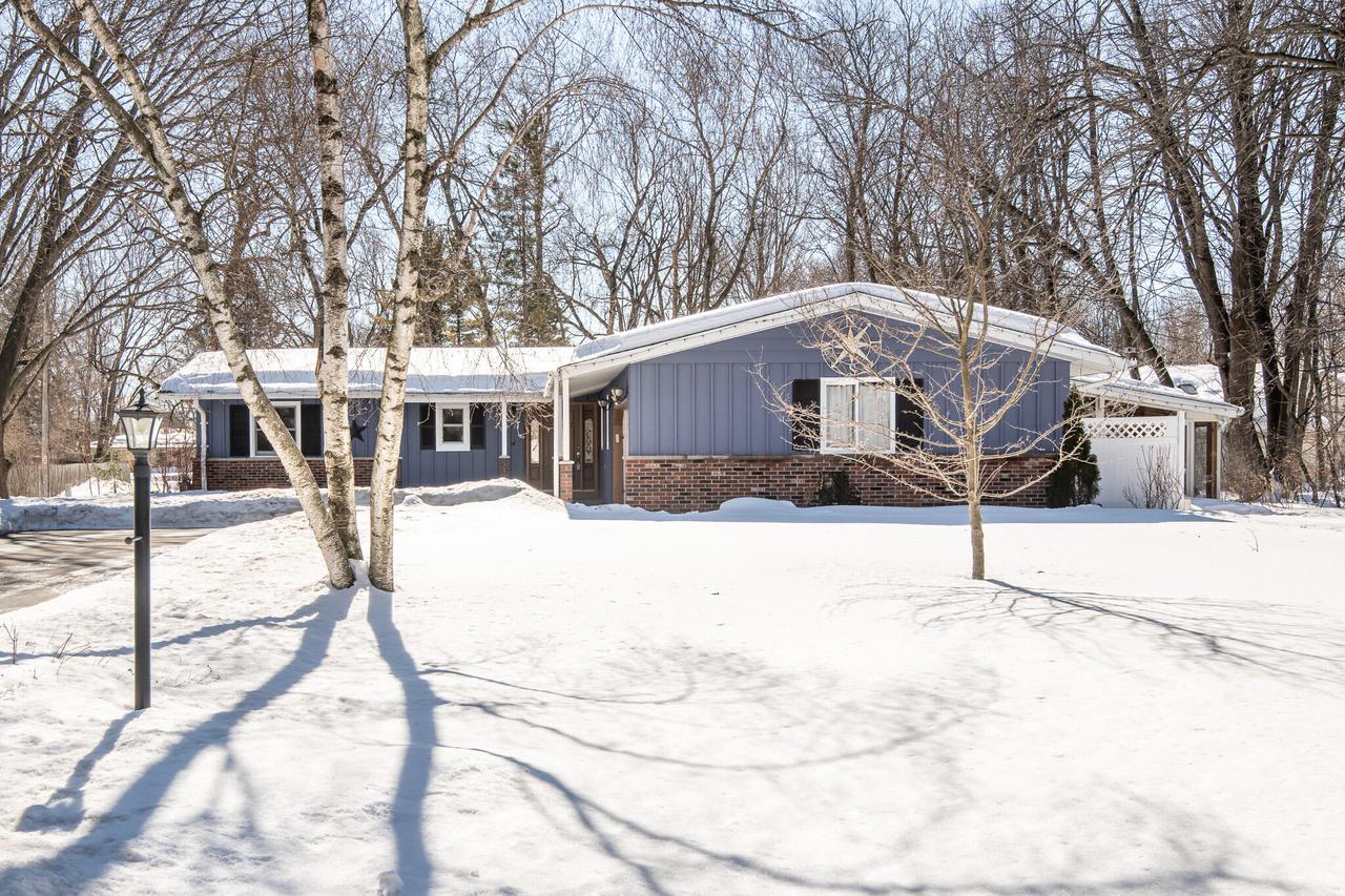 13175 W Van Norman Ave, New Berlin, WI 53151