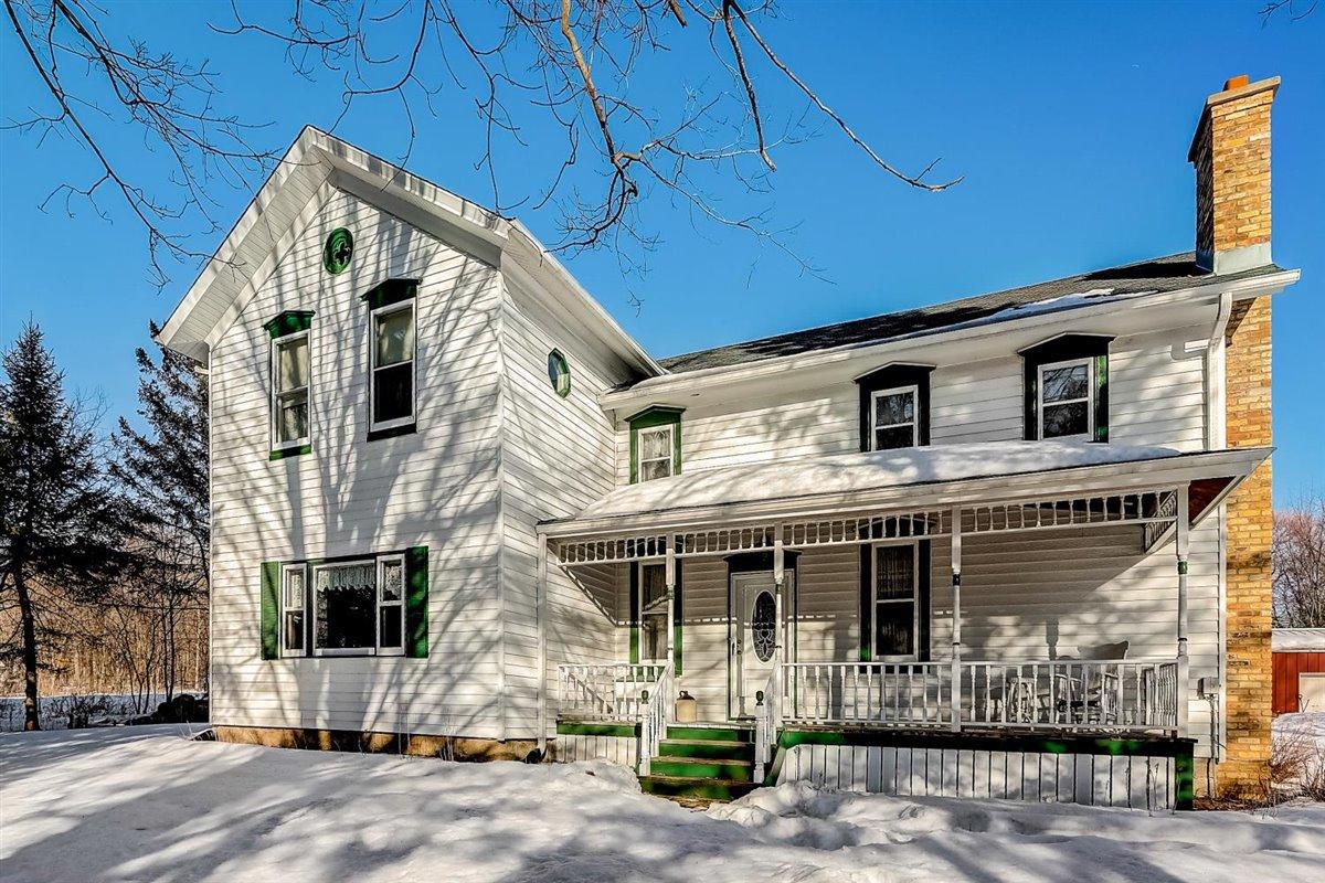 W249S7930 Center Dr., Vernon, WI 53149
