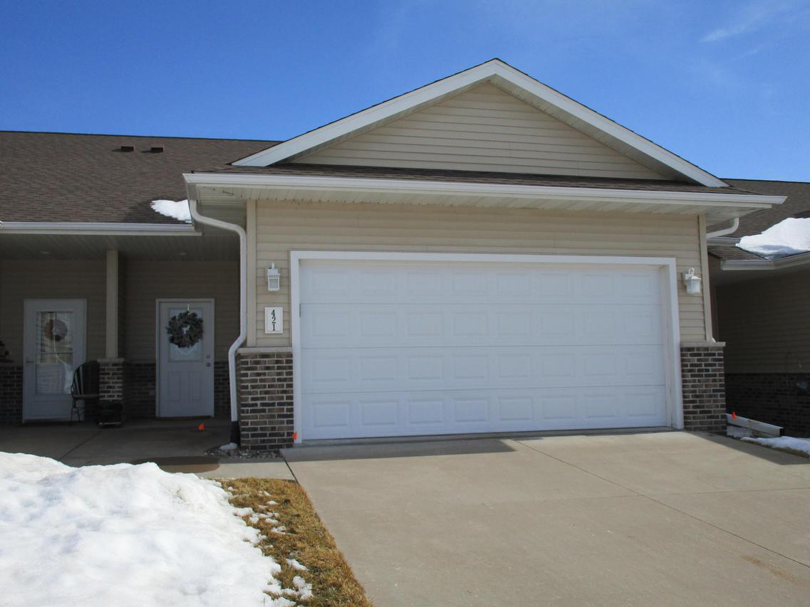 421 Cherry Ln., Holmen, WI 54636