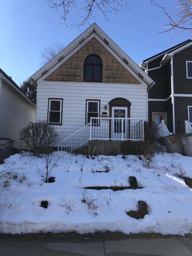 2209 S Woodward St., Milwaukee, WI 53207