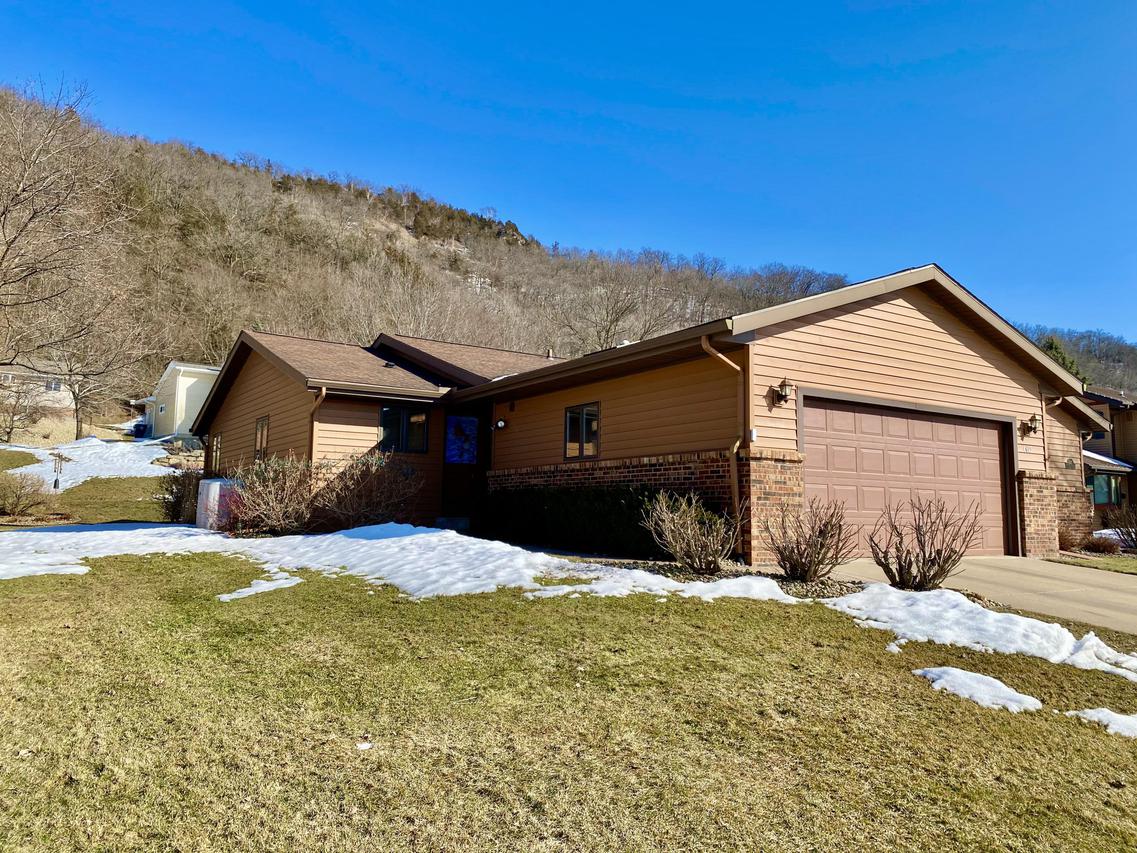 4615 Juniper St., La Crosse, WI 54601