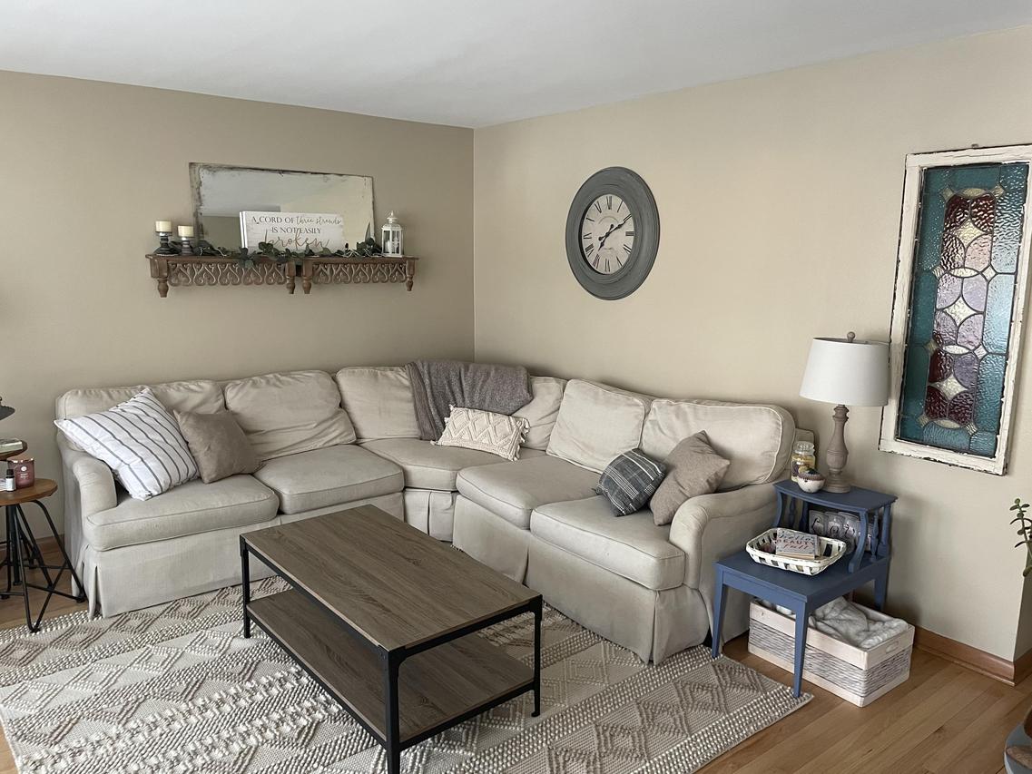 4134 N 95th St., Wauwatosa, WI 53222