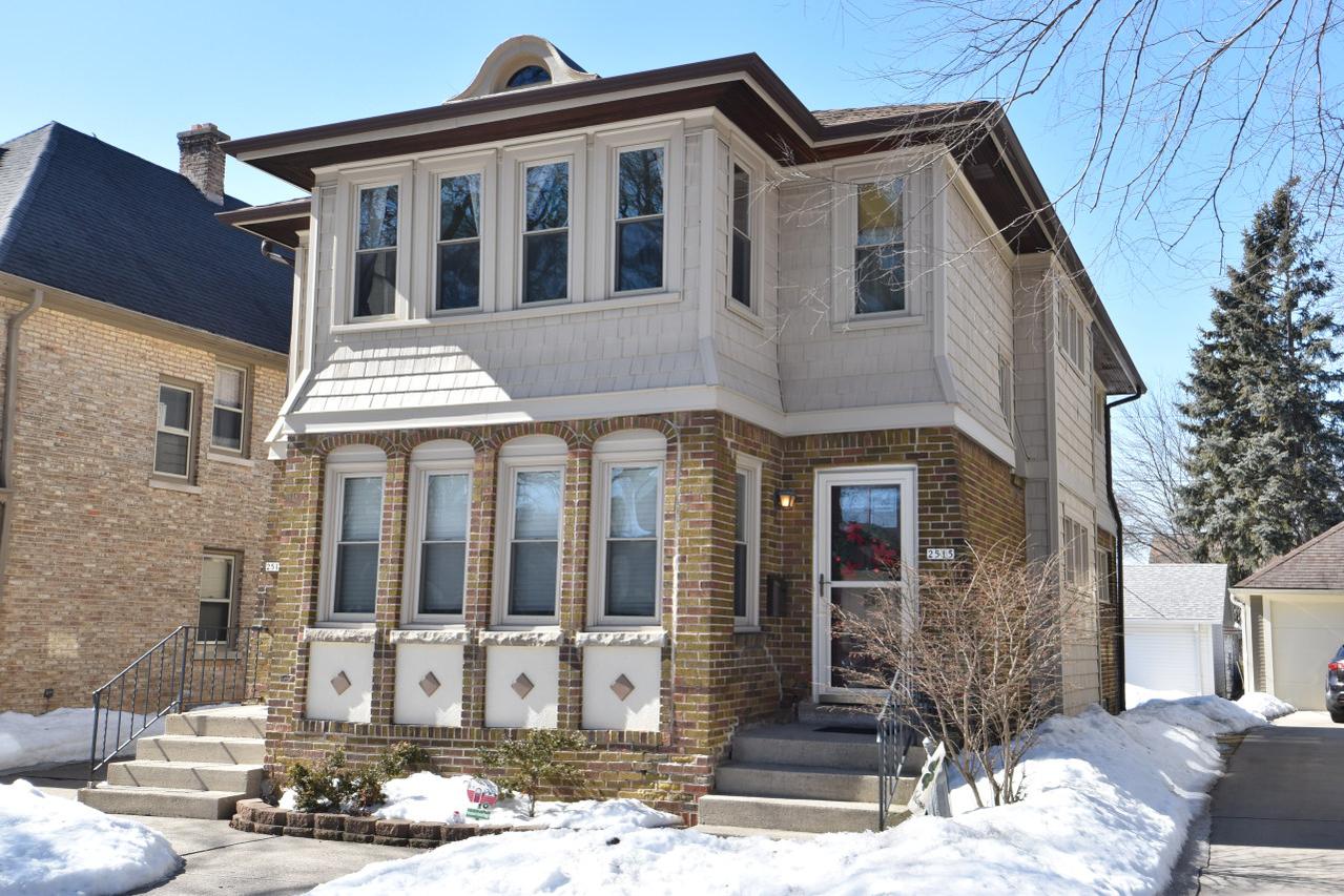 2513 N 65th St. #2515, Wauwatosa, WI 53213