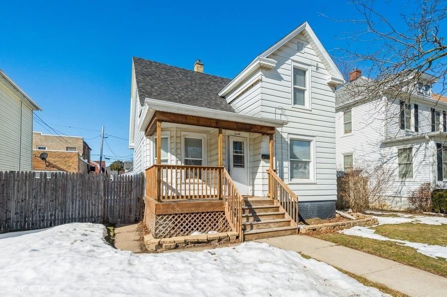 1648 Grange Ave., Racine, WI 53405
