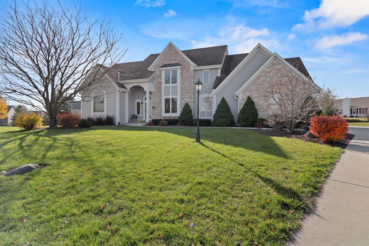 12865 W Euclid Ct., New Berlin, WI 53151